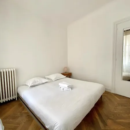 Apartament Avec Separee - Hypercentre *